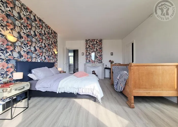 Spacieuse Avec Jardin, Terrasse, Et Equipements Complets A Baives, Proche Belgique Et Val Joly - Fr-1-510-218 Baives