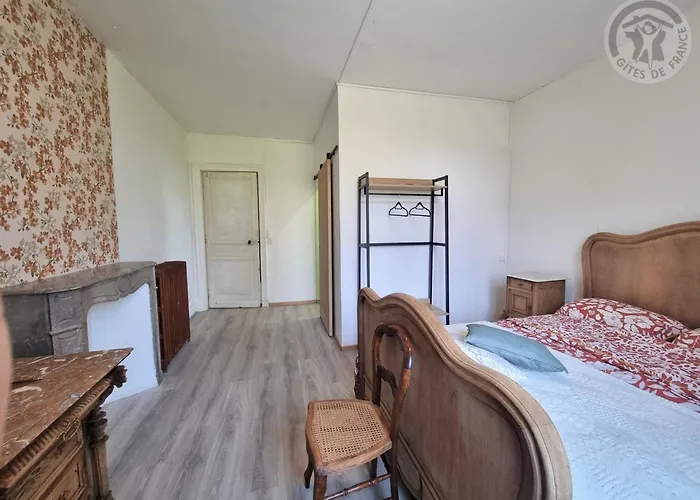 Spacieuse Avec Jardin, Terrasse, Et Equipements Complets A Baives, Proche Belgique Et Val Joly - Fr-1-510-218