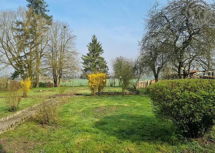 Ferienhaus Spacieuse Avec Jardin, Terrasse, Et Equipements Complets A Baives, Proche Belgique Et Val Joly - Fr-1-510-218 *
