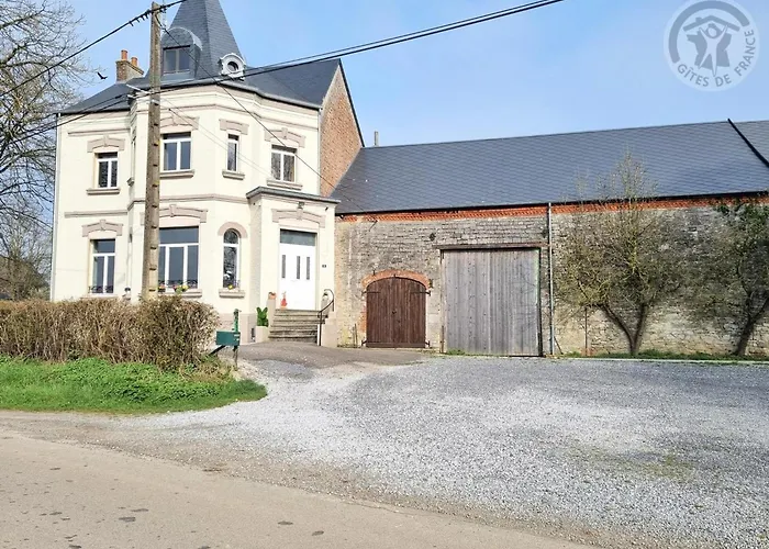 Spacieuse Avec Jardin, Terrasse, Et Equipements Complets A Baives, Proche Belgique Et Val Joly - Fr-1-510-218