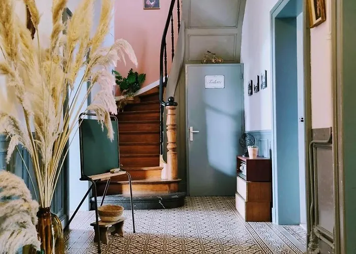 Spacieuse Avec Jardin, Terrasse, Et Equipements Complets A Baives, Proche Belgique Et Val Joly - Fr-1-510-218